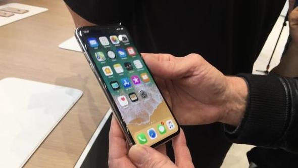 İşte 2018'in en çok satan telefonları! 51