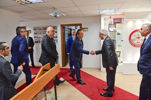 CHP, Muharrem İnce'nin adaylık başvurusunu yaptı 2
