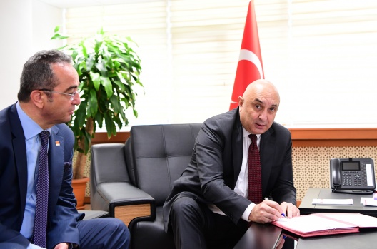 CHP, Muharrem İnce'nin adaylık başvurusunu yaptı 6