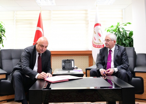CHP, Muharrem İnce'nin adaylık başvurusunu yaptı 7