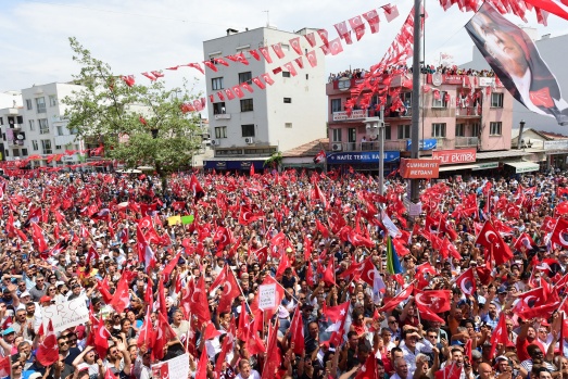 Muharrem İnce Menderes'te coşkuyla karşılandı 12