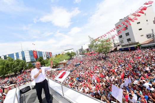 Muharrem İnce Menderes'te coşkuyla karşılandı 6