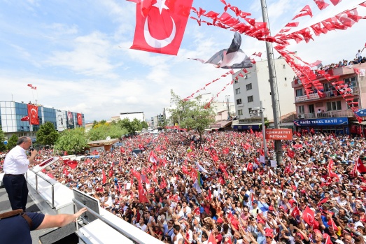 Muharrem İnce Menderes'te coşkuyla karşılandı 9