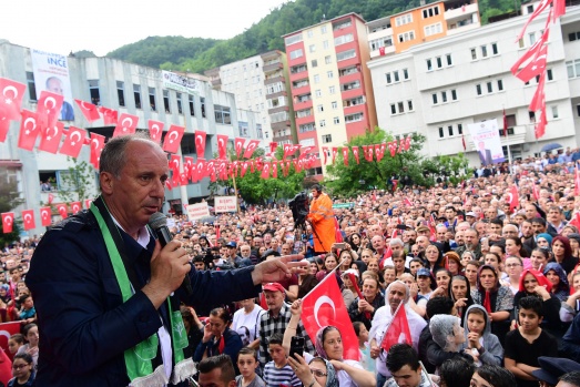 Artvin'de Muharrem İnce coşkusu 2