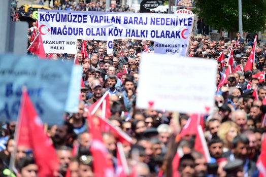 Muharrem İnce'ye Kars'ta coşkulu karşılama 1