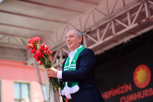 Muharrem İnce'ye Kars'ta coşkulu karşılama 13