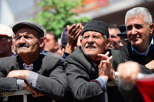 Muharrem İnce'ye Kars'ta coşkulu karşılama 7