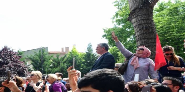 Muharrem İnce'ye Yenimahalle'de coşkulu karşılama