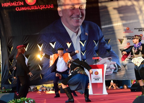 Muharrem İnce'nin Aydın  mitinginden renkli kareler 6