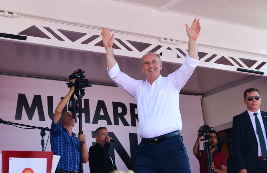 Muharrem İnce'nin Şanlıurfa Mitingi'nden renkli kareler 12