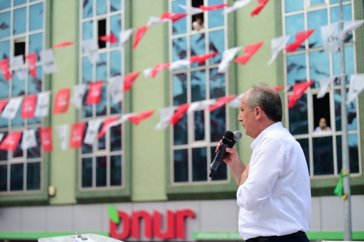 Muharrem İnce'ninBağcılar Mitingi'nde coşkulu kalabalık 4