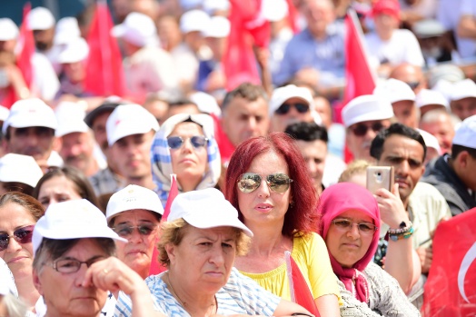 Muharrem İnce'nin Ordu mitinginde coşkulu kalabalık 1