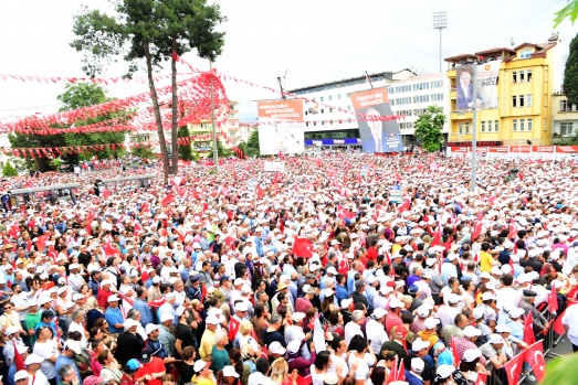Muharrem İnce'nin Ordu mitinginde coşkulu kalabalık 24