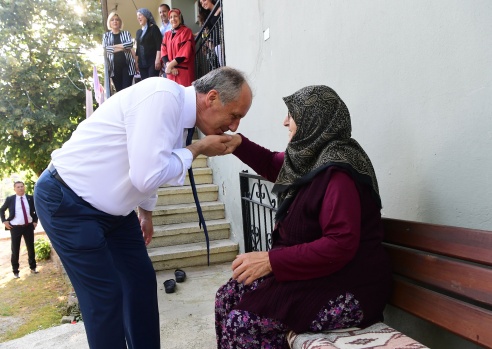 Elmalık köyünde bayram sabahı 3