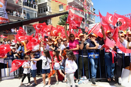 Muharrem İnce'nin Hatay mitinginden renkli kareler 11