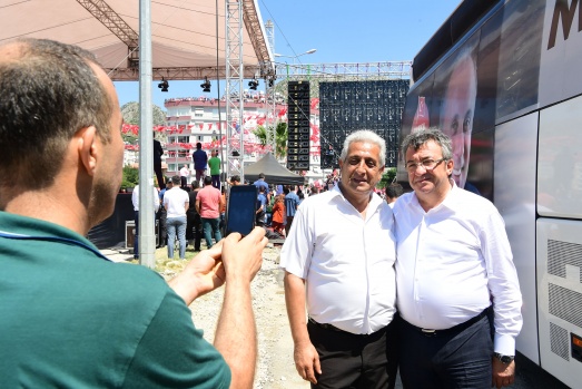 Muharrem İnce'nin Hatay mitinginden renkli kareler 4