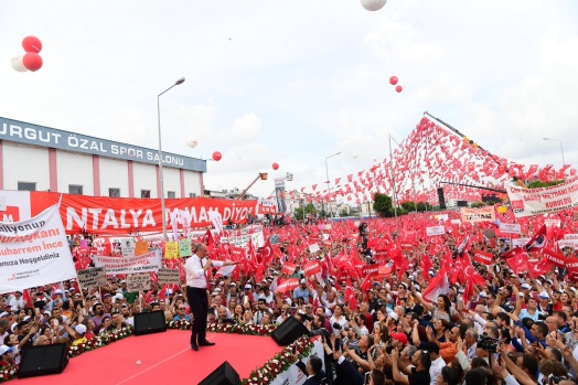 Antalya'da Muharrem İnce coşkusu 2