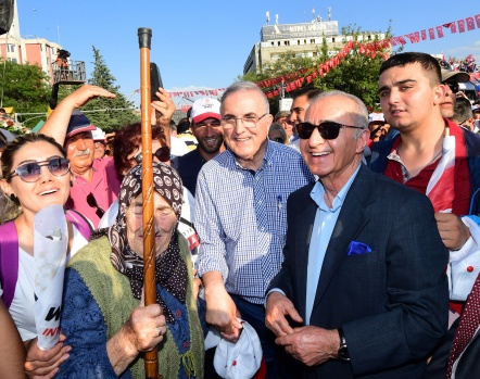 Muharrem İnce'nin Ankara mitinginden renkli kareler 7