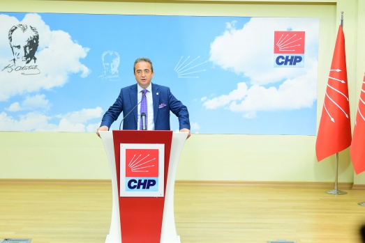 CHP'li Tezcan, Genel Merkezde bir basın toplantısı düzenledi 2