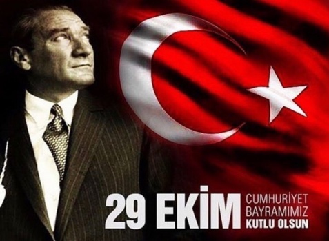 Ünlülerden Cumhuriyet Bayramı 29 Ekim paylaşımları 12