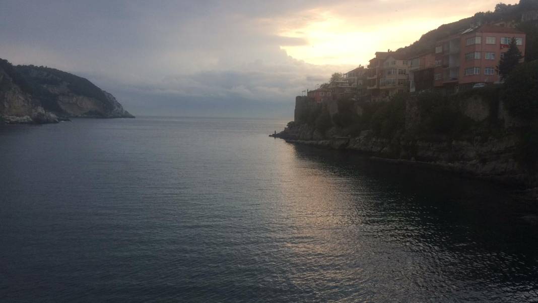 Mavilikleri ve yeşil doğasıyla Amasra 5