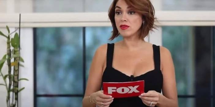 Zuhal Topal bikinisiyle ayağını yerden kesti!