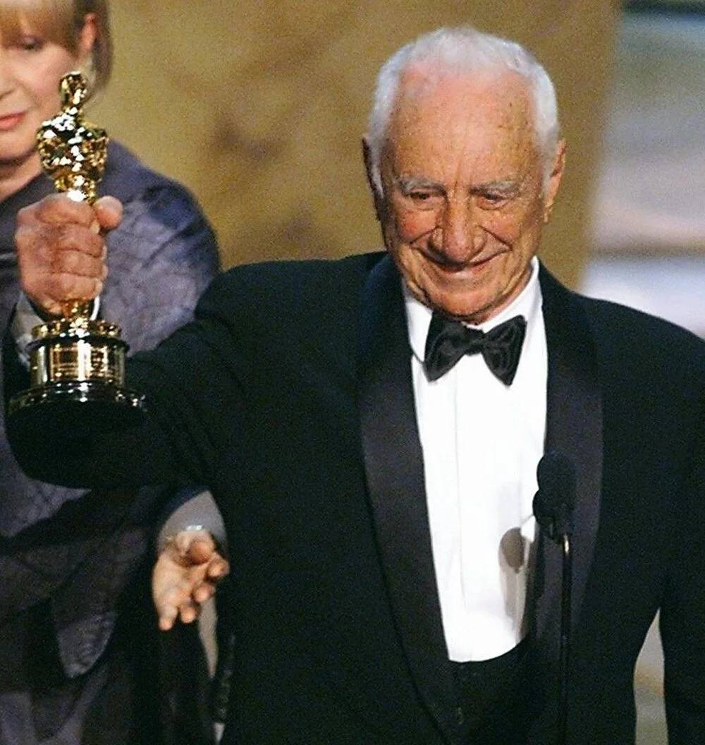 İşte IMDb'ye göre Türkiye'nin en popüler oyuncuları 16