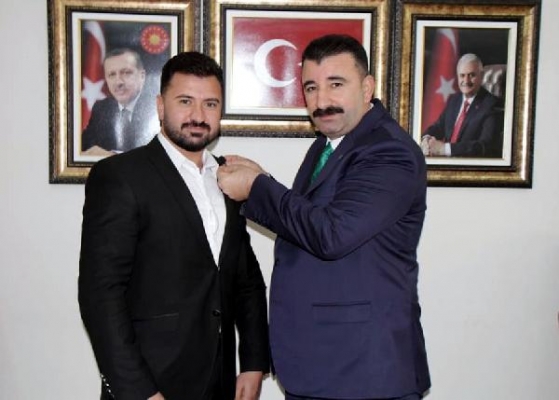 İzmir'de CHP'den AKP'ye transfer