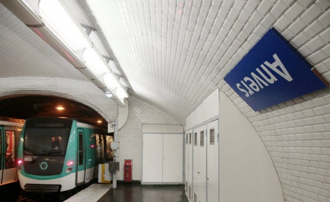 Metroda doğdu: 25 yıl ücretsiz toplu taşıma...