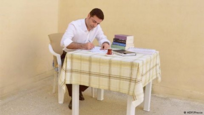 Demirtaş'tan mahkeme kararı sonrası açıklama