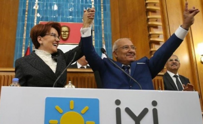Burhanettin Kocamaz hakaretlere sert çıktı!
