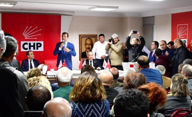 CHP'li Ekrem İmamoğlu seçim sahasında