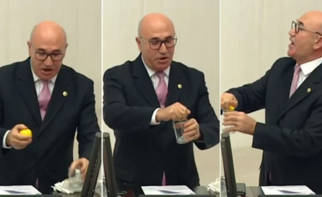 CHP’li Mahmut Tanal'dan limonlu protesto!