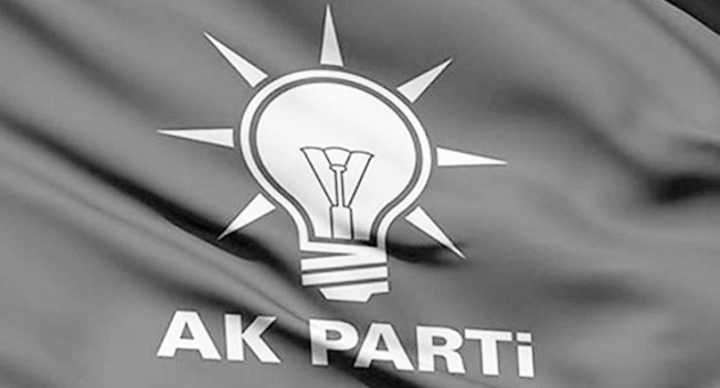 AKP'de şok istifa