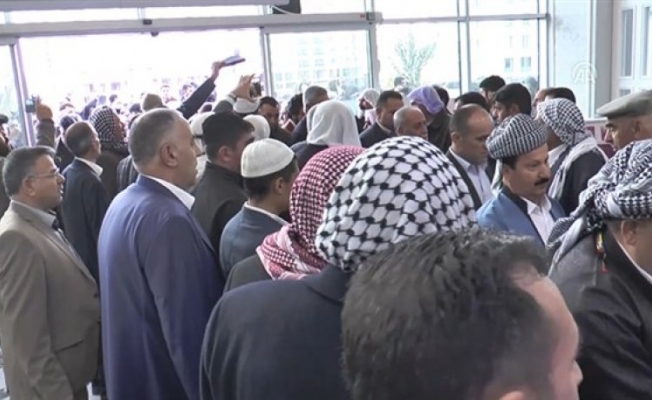 AKP'liler 'barış yemeği'ne tepki gösterip terk etti