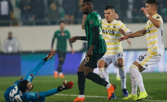 Fenerbahçe tarihinde ilk: Düşme hattına girdi!