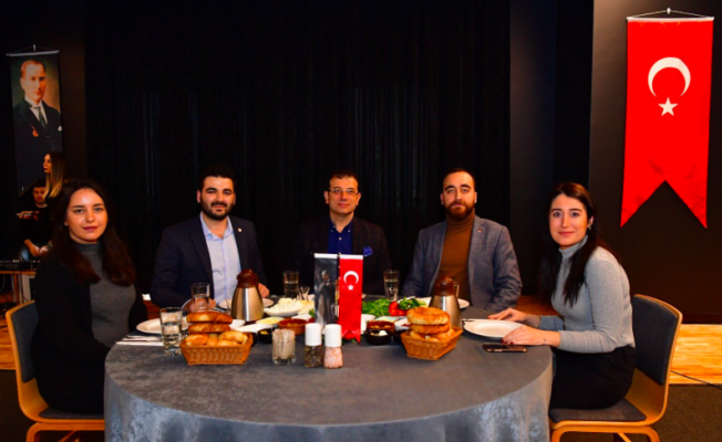 İmamoğlu'ndan gençlik çıkışı