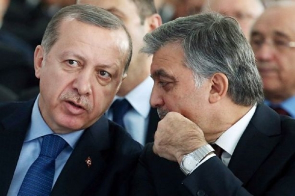 Bomba iddia: 'Abdullah Gül 55 vekille yeni parti kuruyor'