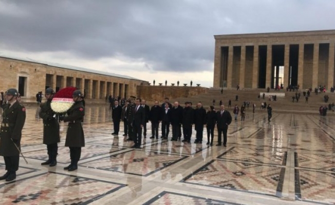 İmamoğlu'ndan Anıtkabir ziyareti