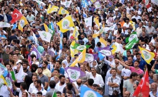 HDP kimi destekleyecek?