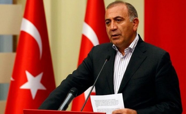 Gürsel Tekin'den tepki!