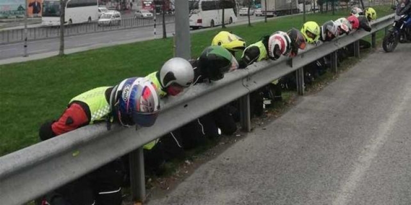 E-5'te motorculardan şaşırtan eylem!
