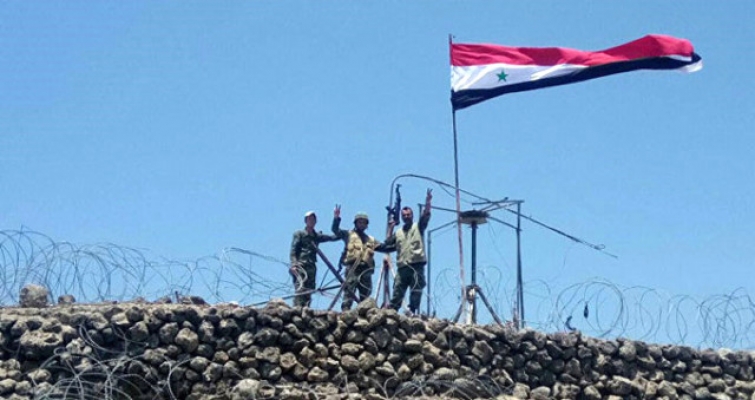 Suriye ordusu Menbiç'e bayrak dikti