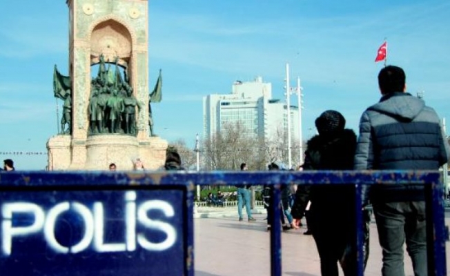 Gezi Parkı'na demir bariyerler