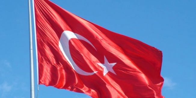 El Kaide'den skandal fetva: 'Türk bayrağı caiz değildir'