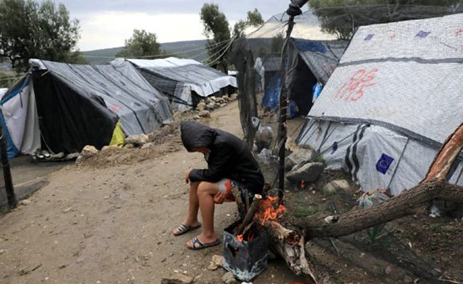 En büyük kamptan vahim iddia: Korkudan bebek bezi bağlıyorlar