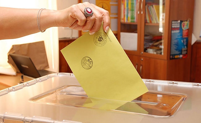 YSK'dan açıklama: Bu kişiler oy kullanamayacak