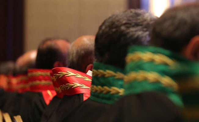 Önceki gün meslekten atılmışlardı... Urfa ve Mardin hakimleri hakkında karar