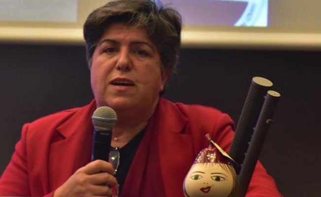 'Meclis erken yaşta evlilik için yasa hazırlıyor'