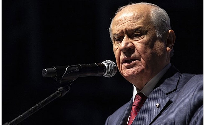 Bahçeli de #10yearchallenge akımına katıldı